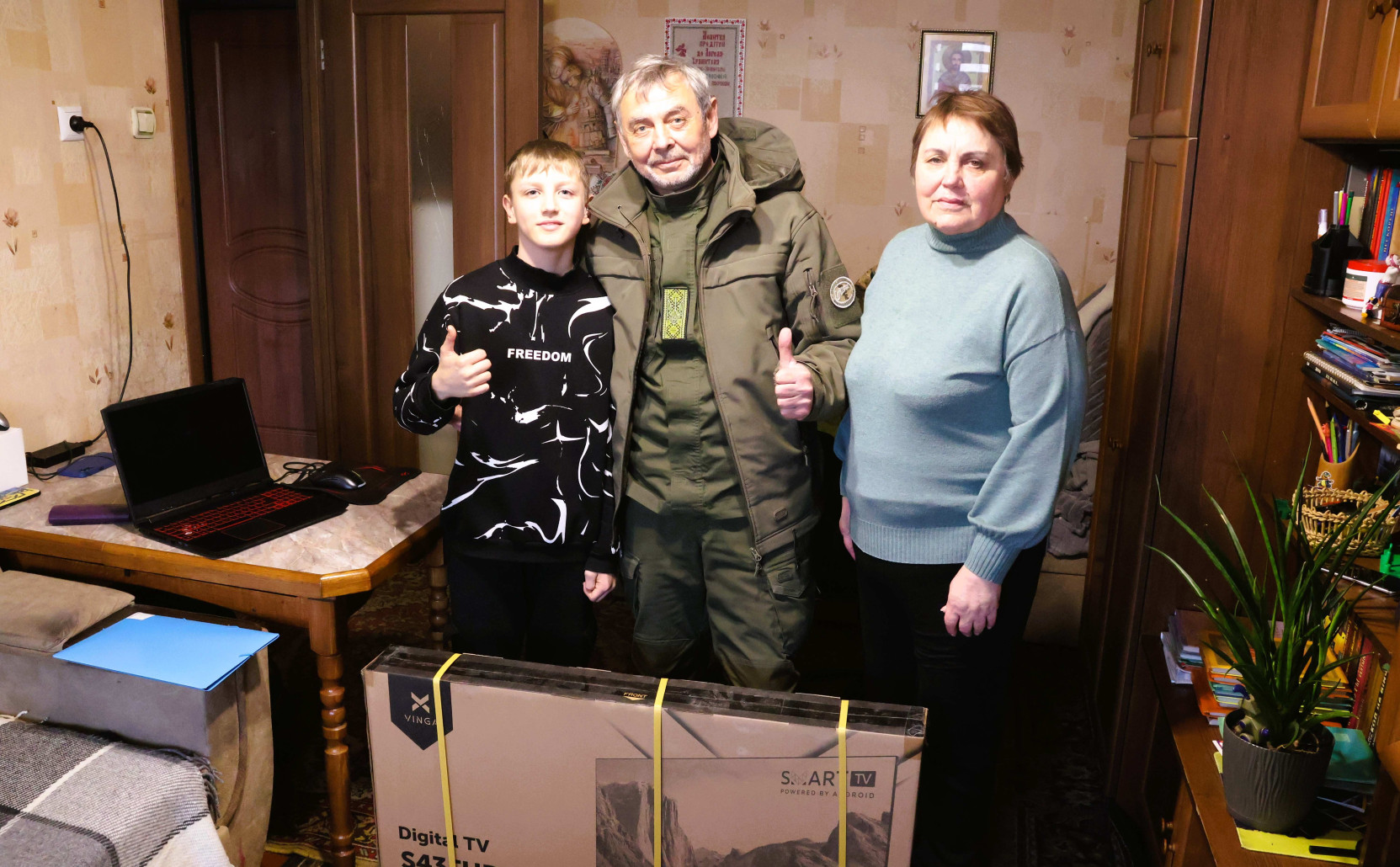 Made a wish - it came true: "Ukrainian Helicopters" visited Timofiy with modern plasma