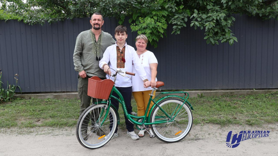 Gifts that change everyday life: how Ukrainian Helicopters supports Nikita. He is under the financial guardenship of the aviation company