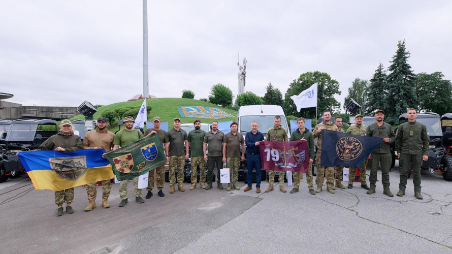 To turn the help of the army into a habit: How Aviation Company Ukrainian Helicopters supports Ukrainian defenders — Ukrainska Pravda