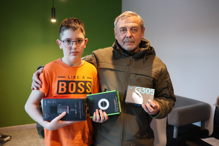 We realize the dreams of orphans of dead defenders: what Yaroslav received from "Ukrainian helicopters"