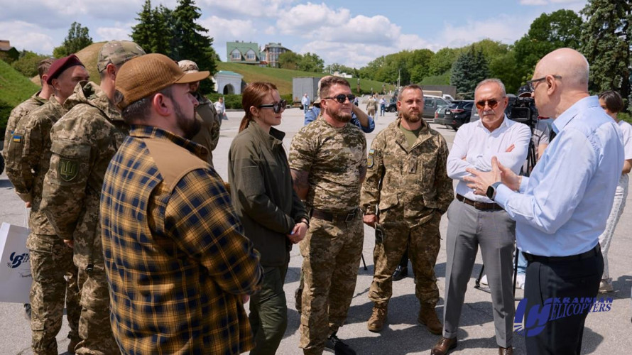 Touchscreen table for the Armed Forces of Ukraine: assistance that contributes to victory