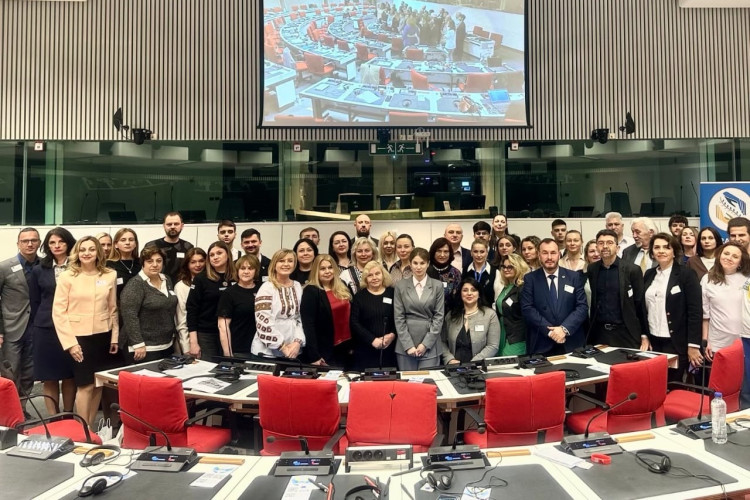 Ukrainian helicopter airline took part in the I International Volunteer Summit "Unity" in Brussels