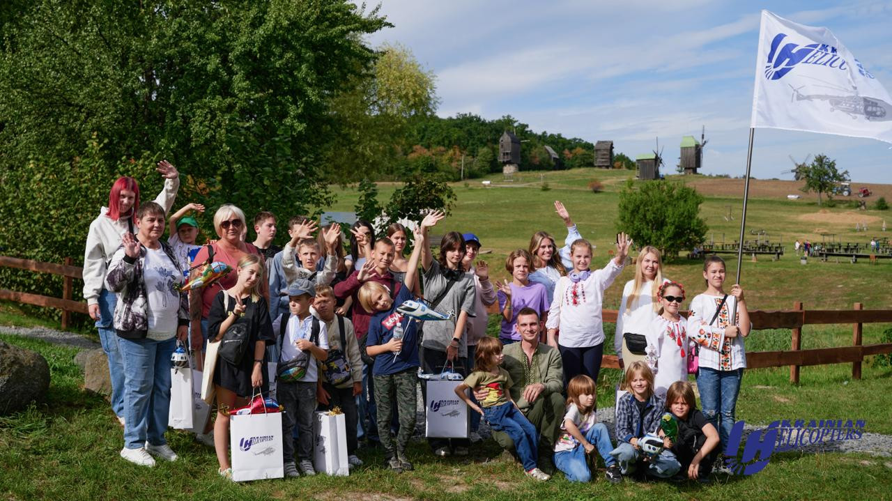 Ukrainian Helicopters presented the children of fallen defenders a trip to the world of national traditions