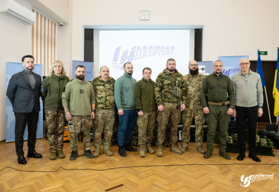 Масштабна передача військової допомоги 6 підрозділам ЗСУ від авіакомпанії «Українські вертольоти»