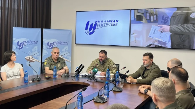 In the Ukrainian helicopter airline, they declare raiding - veterans, military and families of fallen heroes - telegraph - telegraph were made in defense