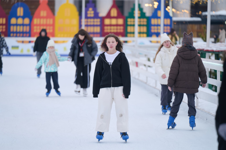 День радості від «Українських вертольотів»: Діти наших Захисників побували в «Зимовій країні»