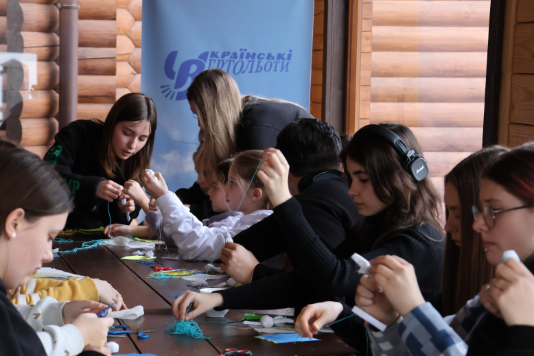 A gift from "Ukrainian Helicopters": children of fallen soldiers rested in the Carpathians