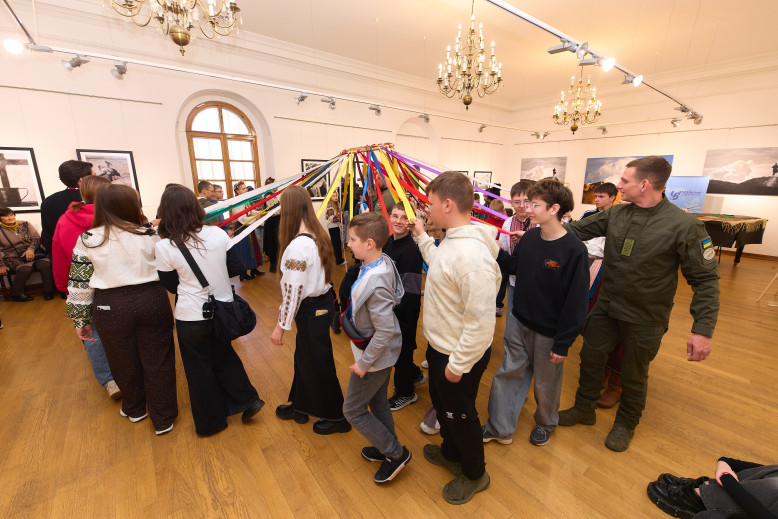 Easter for the orphans of the fallen Defenders: traditions and a meeting with the President and the First Lady
