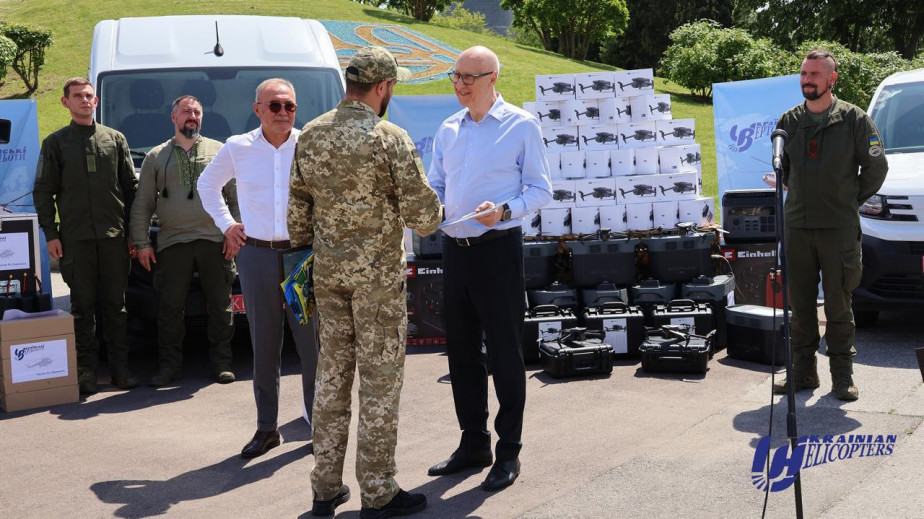Ukrainian helicopter airline has transferred military assistance to the defenders for 12 million UAH