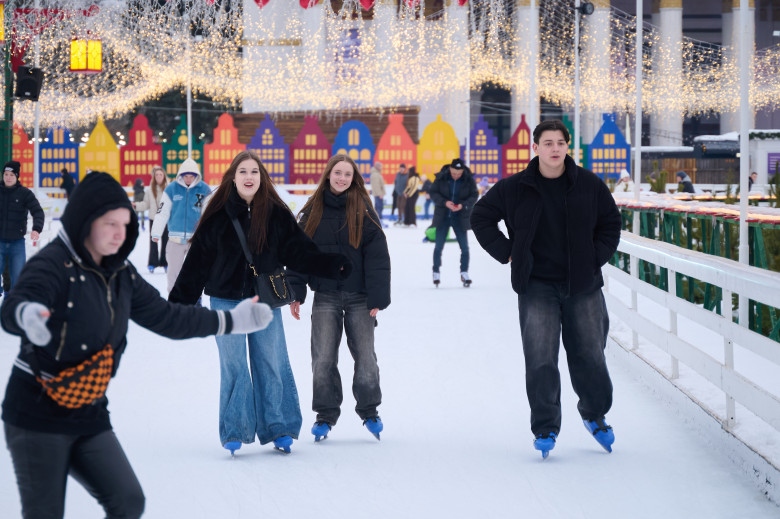 День радості від «Українських вертольотів»: Діти наших Захисників побували в «Зимовій країні»
