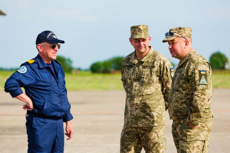 Presentation of Mi-8MTV-1 capabilities in Mykolaiv