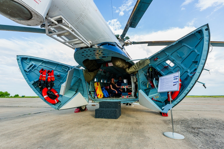 Presentation of Mi-8MTV-1 capabilities in Mykolaiv